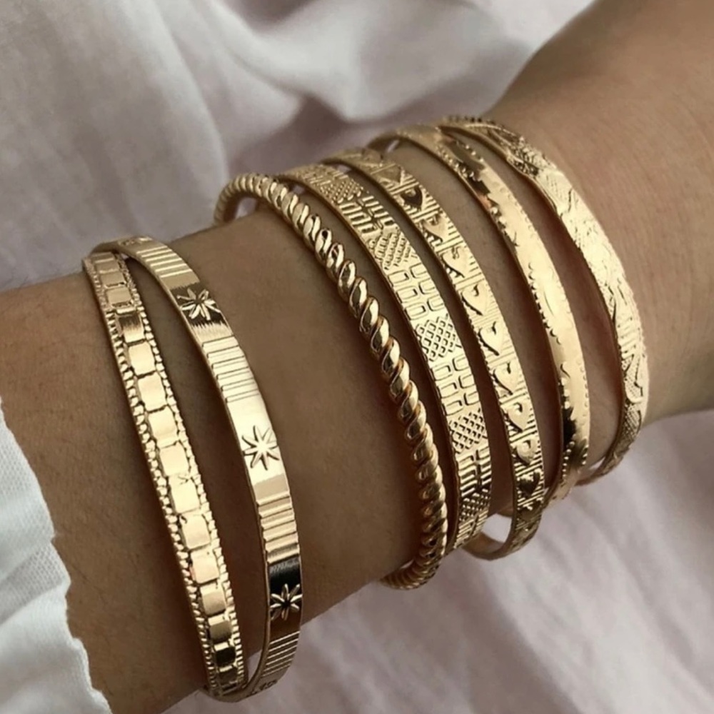 Gold Bangle Set